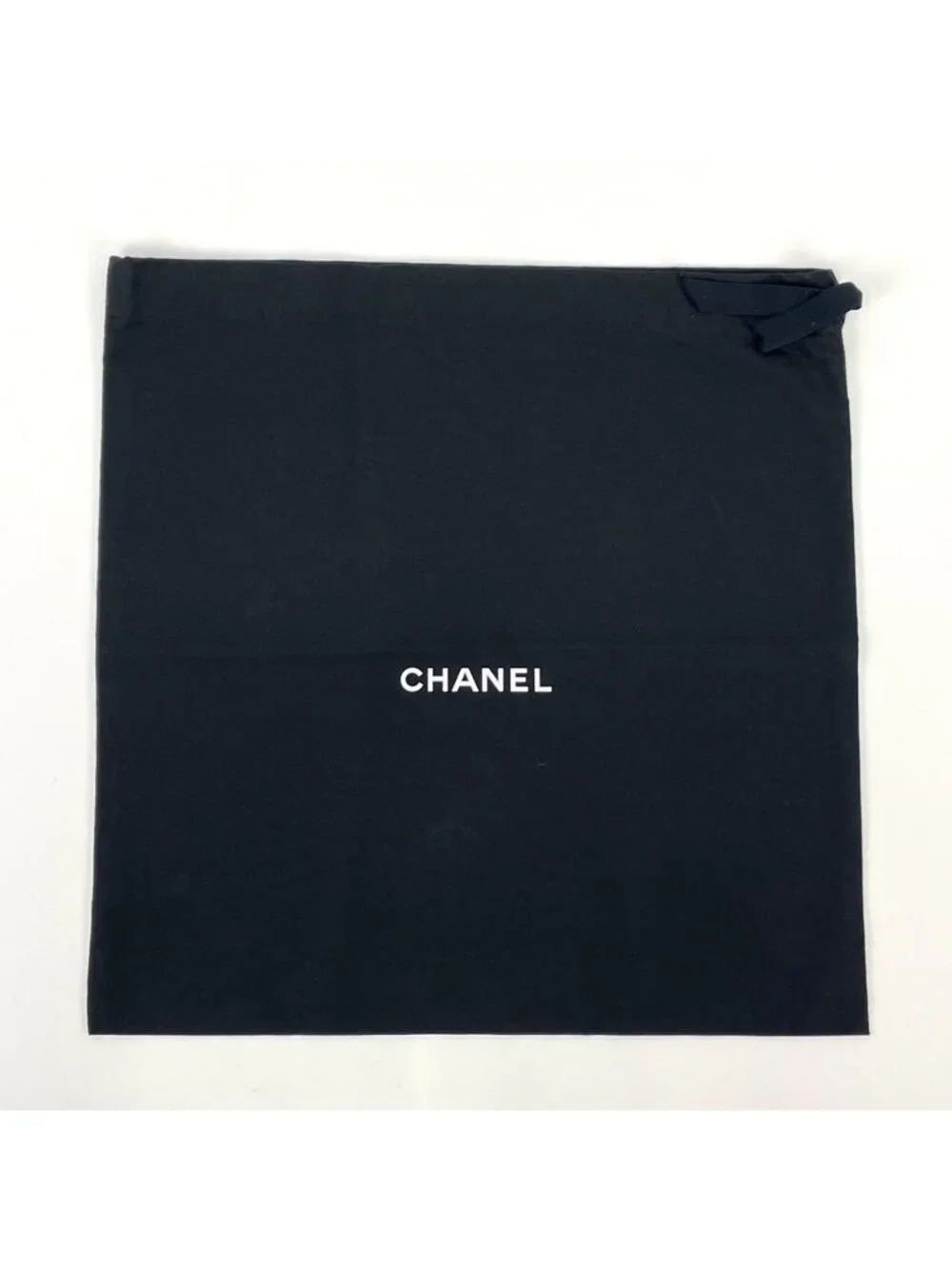 Chanel Tote CC Logo Chain Caviar Leather